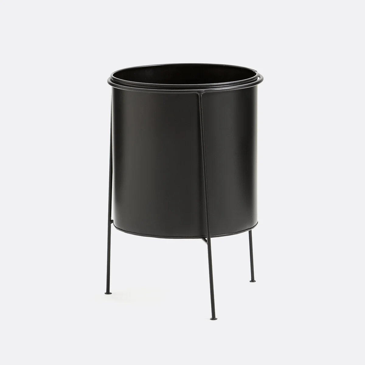 Inaya 30cm Diameter Painted Metal Raised Planter – image 2