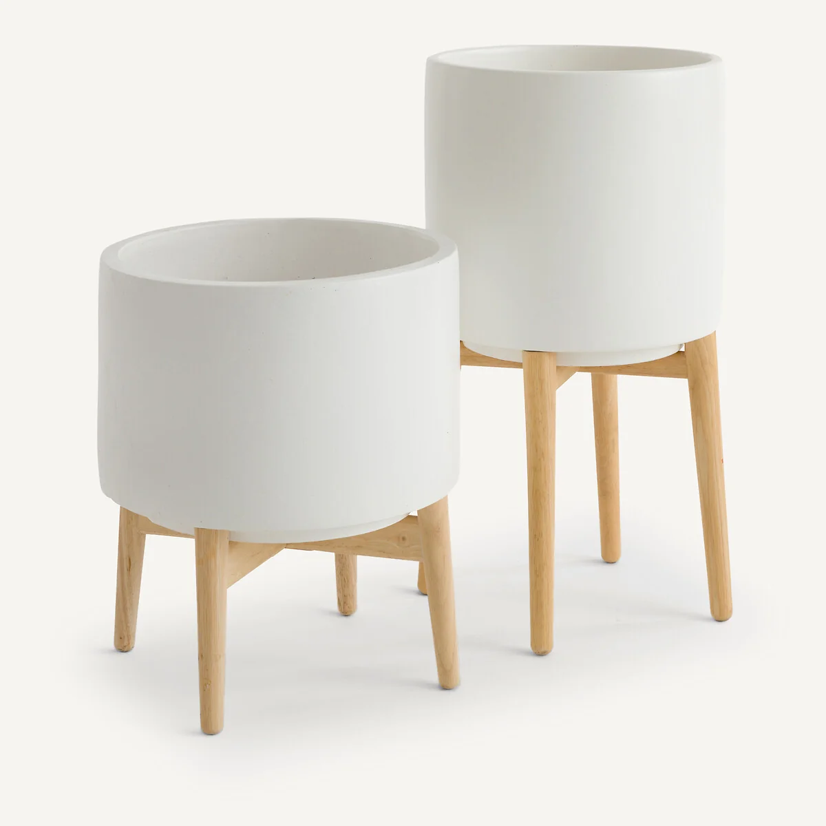 Florian Plant Pot on Wooden Feet, H58.5cm – image 2