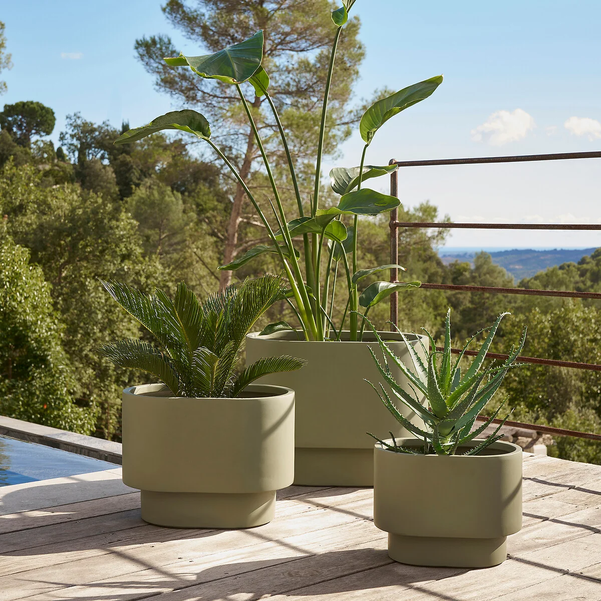 Fervia Clay Fibre Plant Pot Holder Height 24cm – image 2