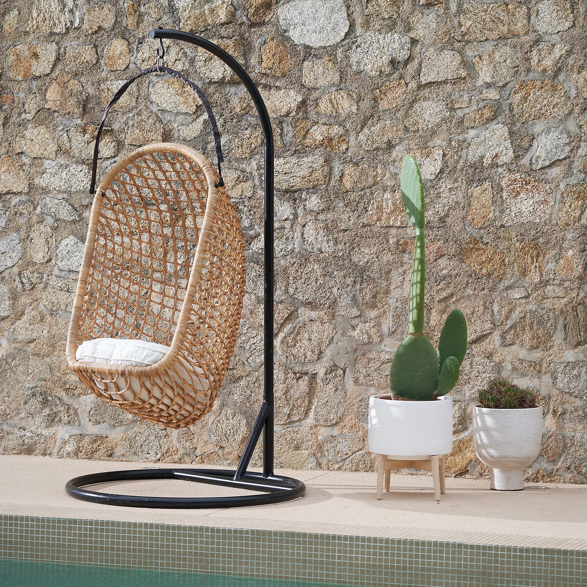 Florian Ceramic Planter with Wooden Stand – image 3