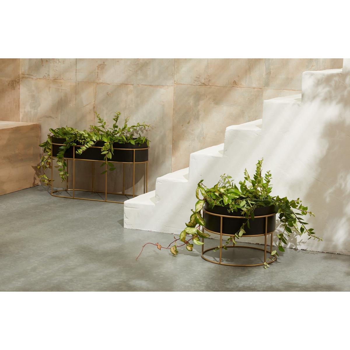 Echo Free Standing Round Low Powdercoated Plant Stand, Black & Metallic Gold – image 8