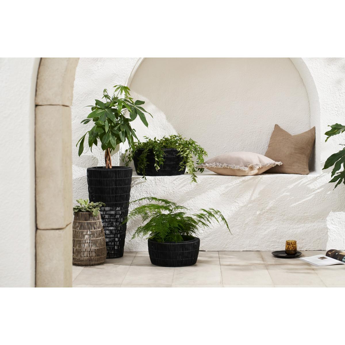Nadda Set of 2 Round Low Plant Stands, Black Polyrattan – image 3