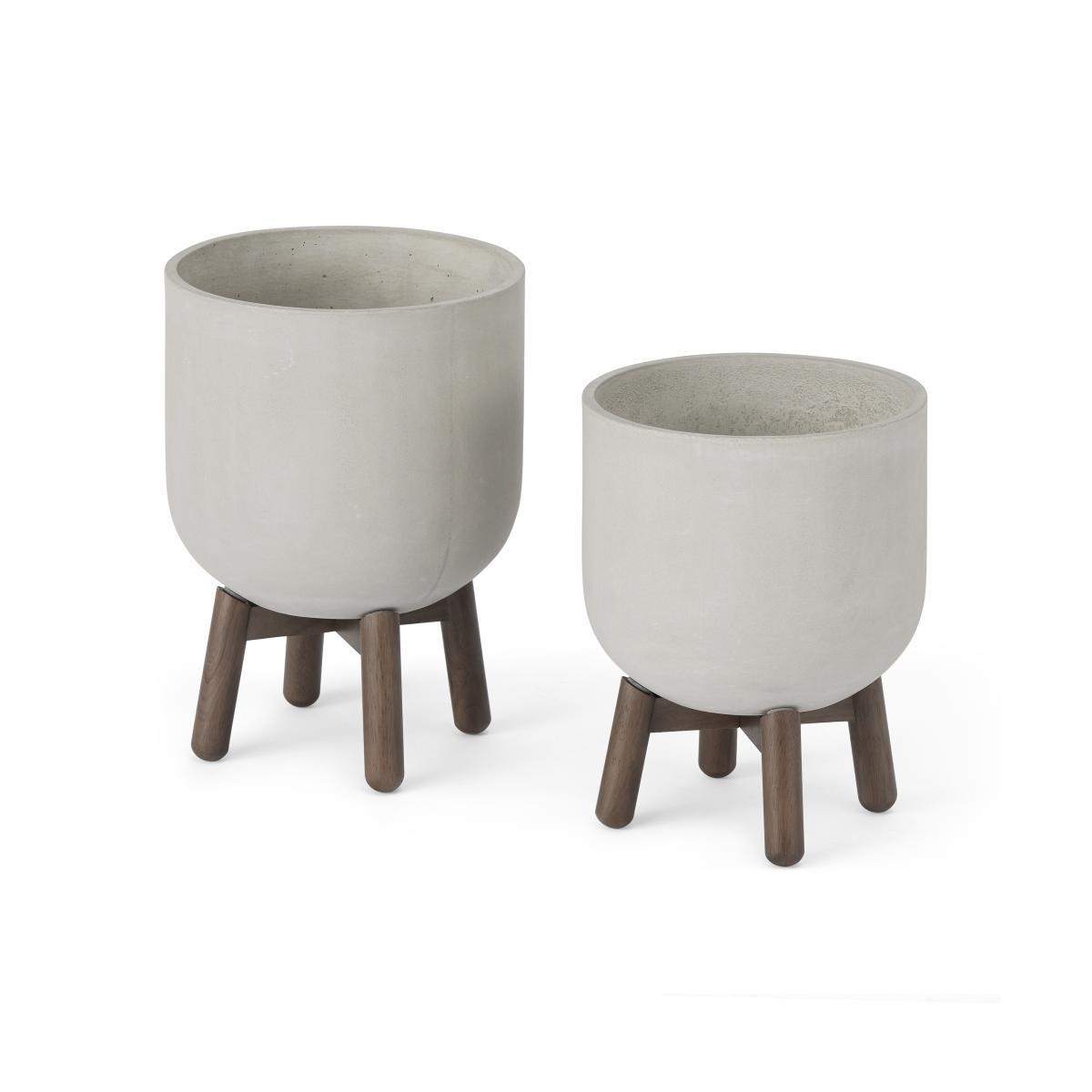 Jouko Set of 2 Fibre Cement Plant Pots With Rubberwood Legs, Concrete & Walnut – image 2