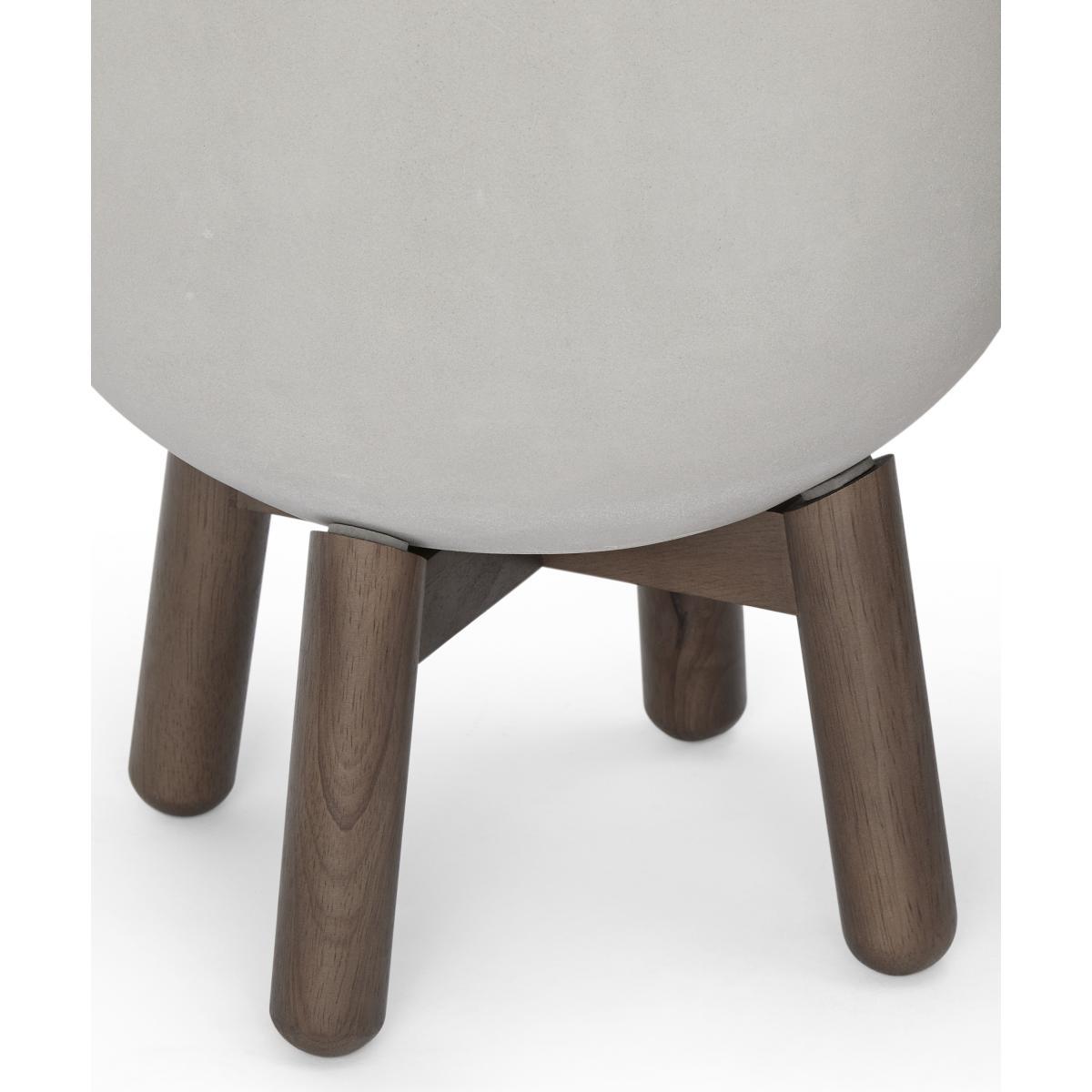 Jouko Set of 2 Fibre Cement Plant Pots With Rubberwood Legs, Concrete & Walnut – image 6
