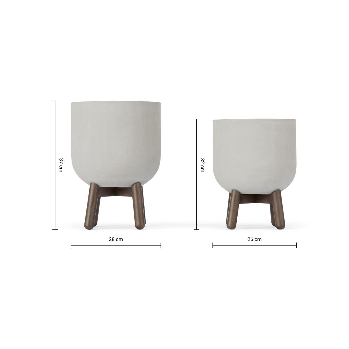 Jouko Set of 2 Fibre Cement Plant Pots With Rubberwood Legs, Concrete & Walnut – image 8