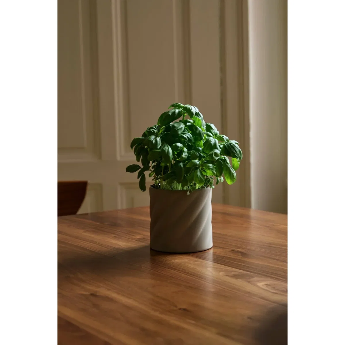 Cooee Design Twist plant pot Sand small Ø12 cm – image 4