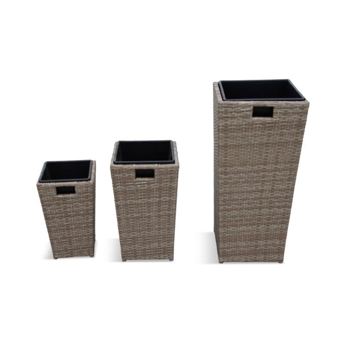 LG Outdoor Monaco Sand Set Of 3 Nested Planters – image 2