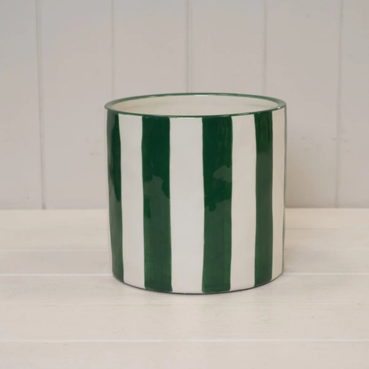 Timeless Green and White Round Pot - Green