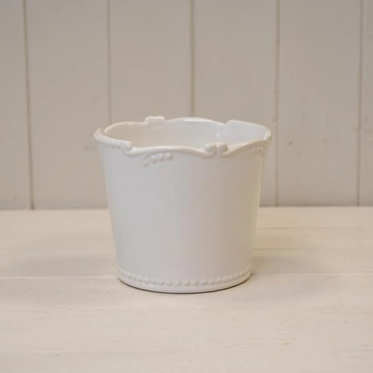 Sturdy White Pot with Decorative Rim - White