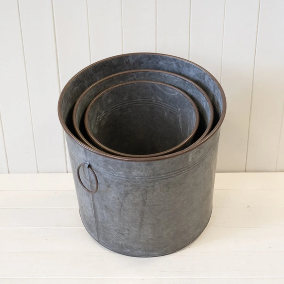 Grey Set of Three Round Zinc Planters - Grey – image 6