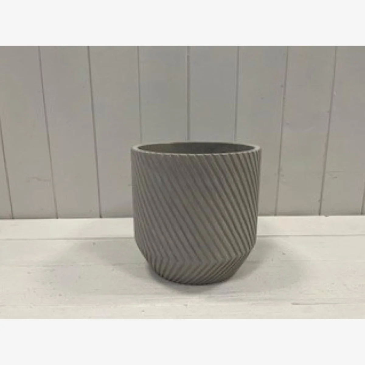 Grey 16cm Cylinder Diagonal Grid Pot - Grey