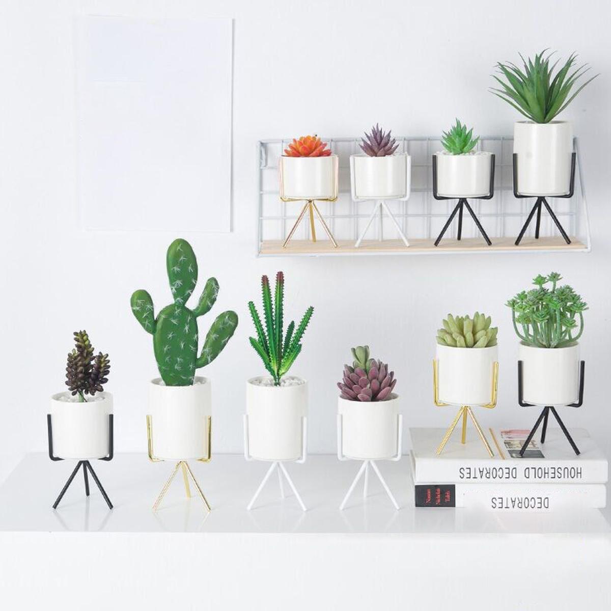 Modern Small Planter with Stand - Black / 14.5cm – image 1