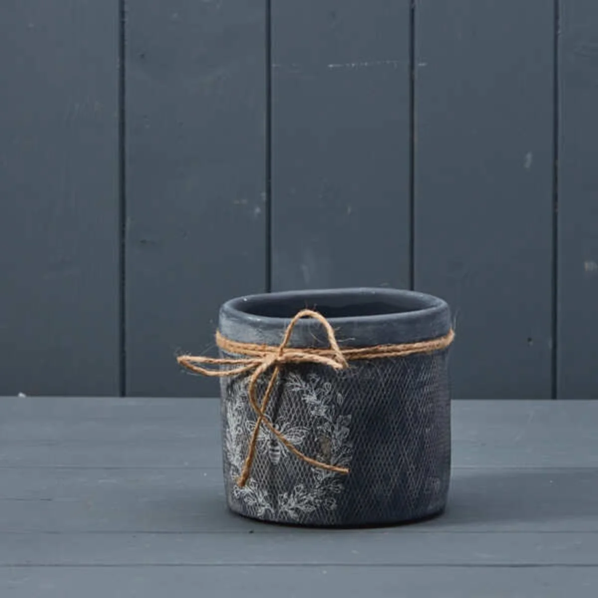 Charming Black Bee Pot Plant pot - Black – image 1