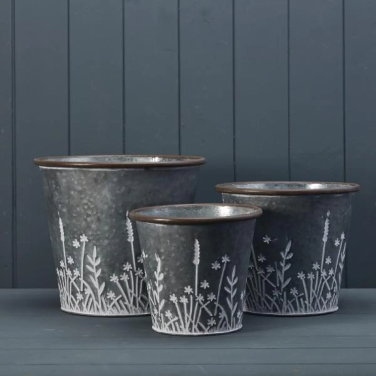 Grey Set of Three Rustic metal planters with Meadow design - Grey – image 1