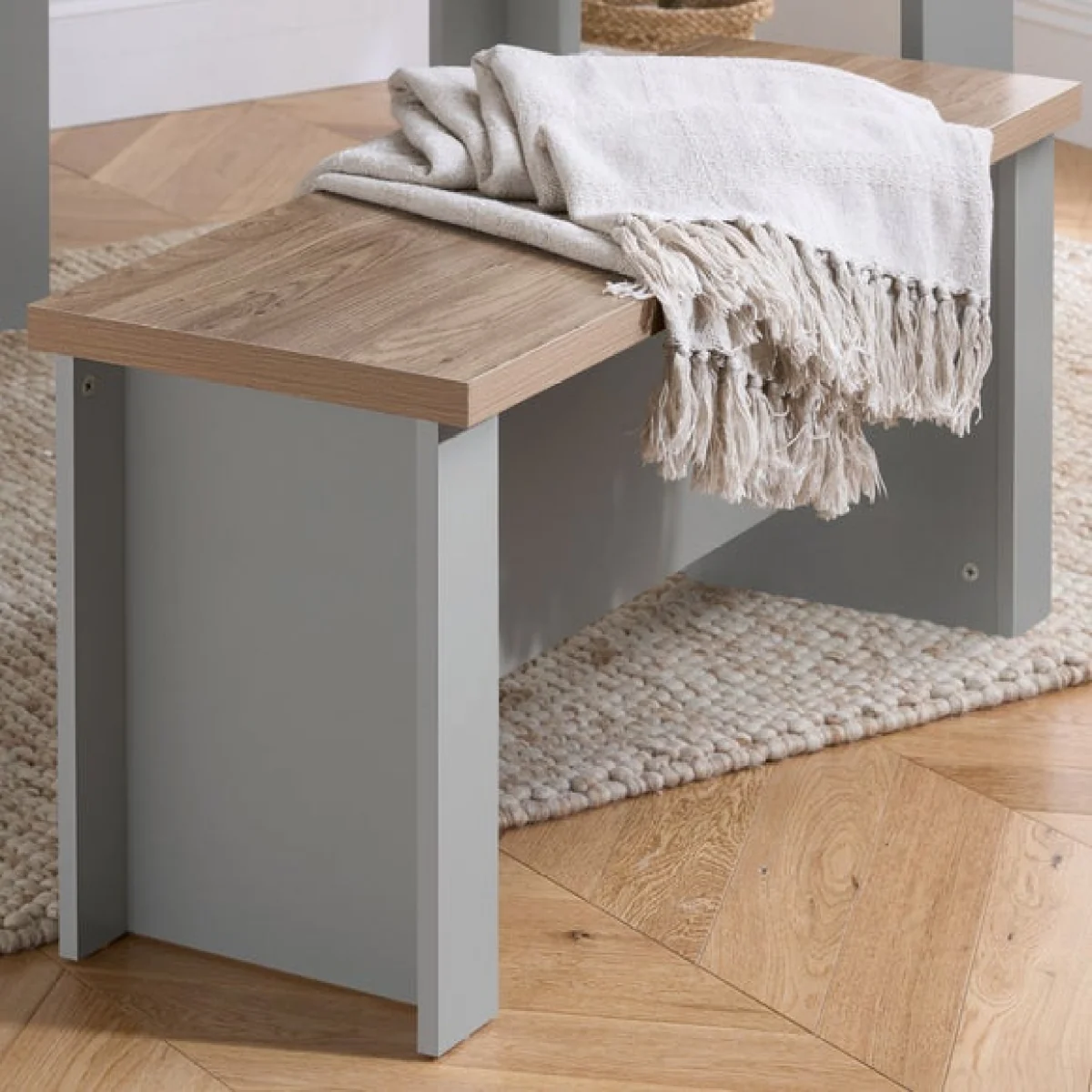 Highgate Dining Table with 2 Benches, Oak Effect – image 2