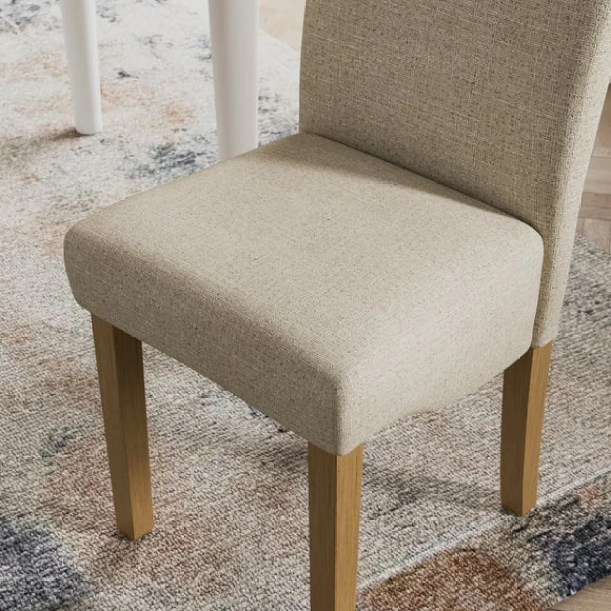 Olney 4-6 Seater Oak Effect Fliptop Dining Table with 4 Aiden Natural Boucle Dining Chairs – image 6
