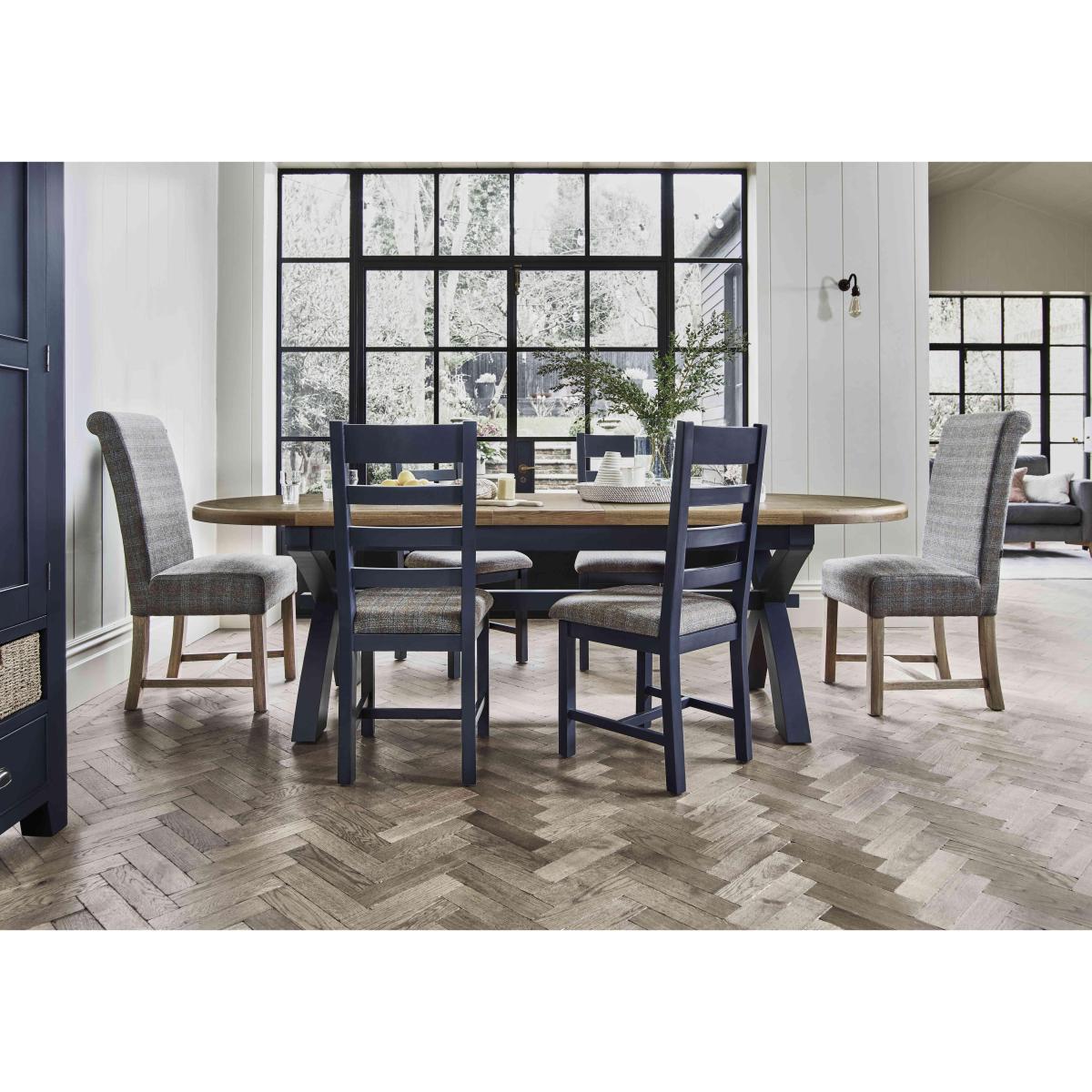 Hewitt Oval Extending Dining Table, 4 Slatted Chairs and 2 Upholstered Dining Chairs – image 2