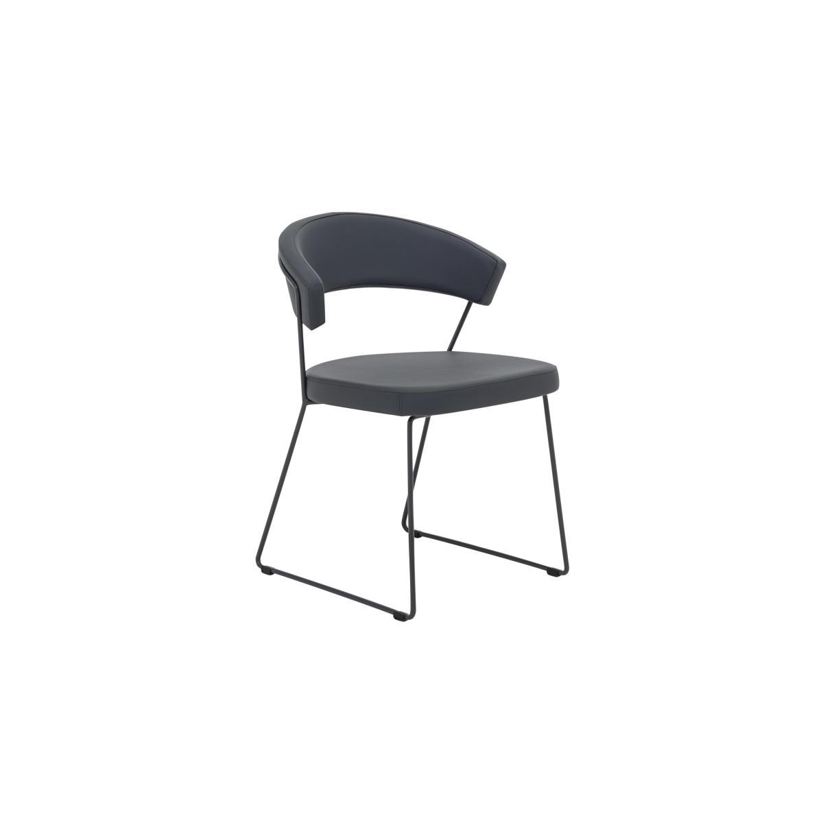 Calligaris - New Baron Extending Dining Table and 4 Chairs – image 10