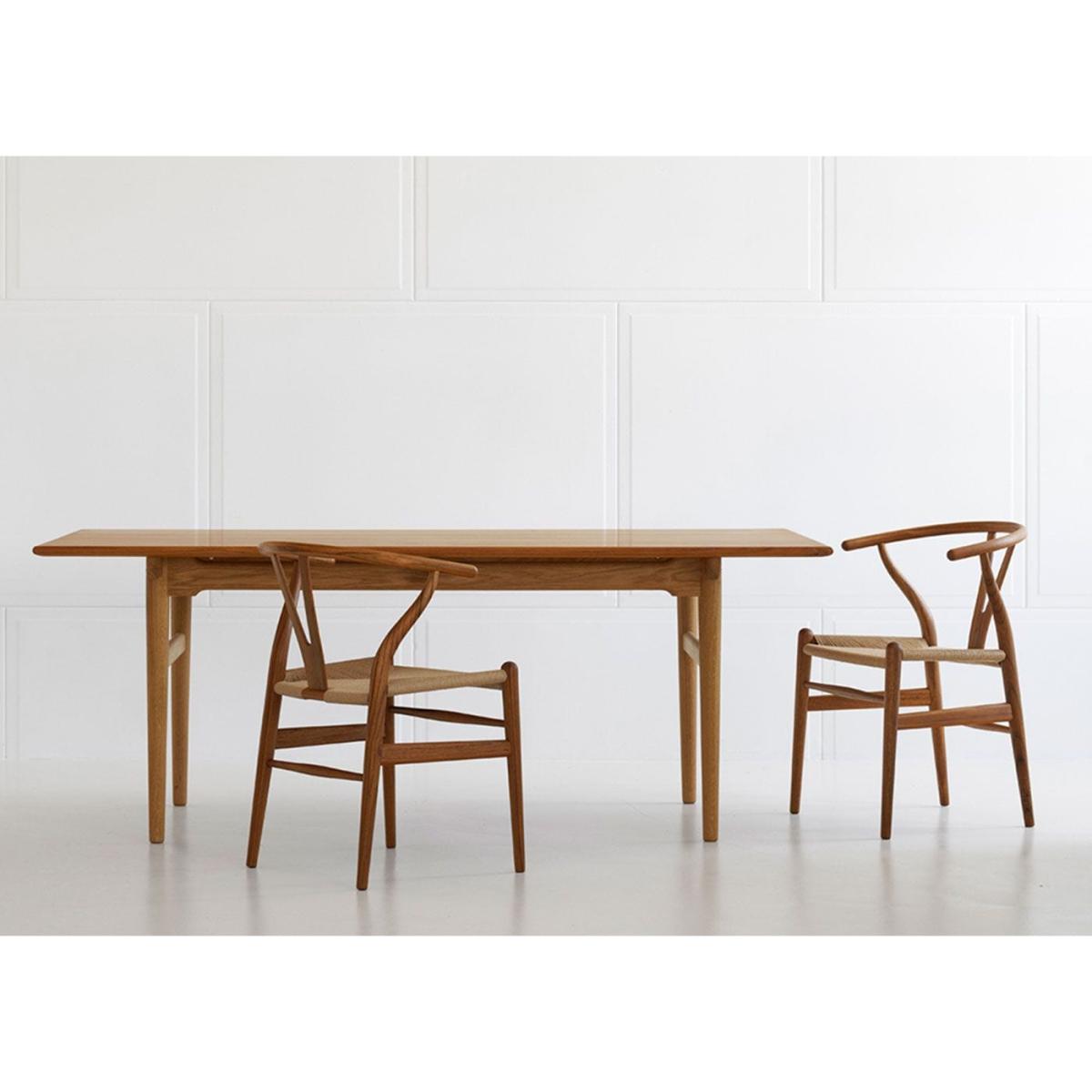 Carl Hansen & Son CH327 Dining Set 1 Dining table and 4 CH24 Chairs – image 3