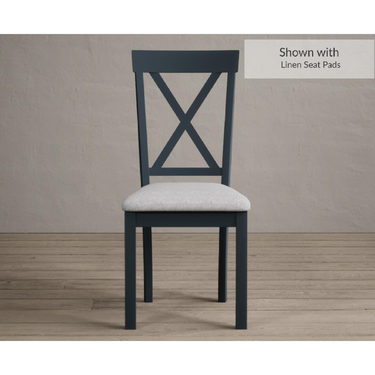 Hertford 120cm Oak and Dark Blue Painted Round Pedestal Table With 6 Rustic Hertford Chairs – image 3
