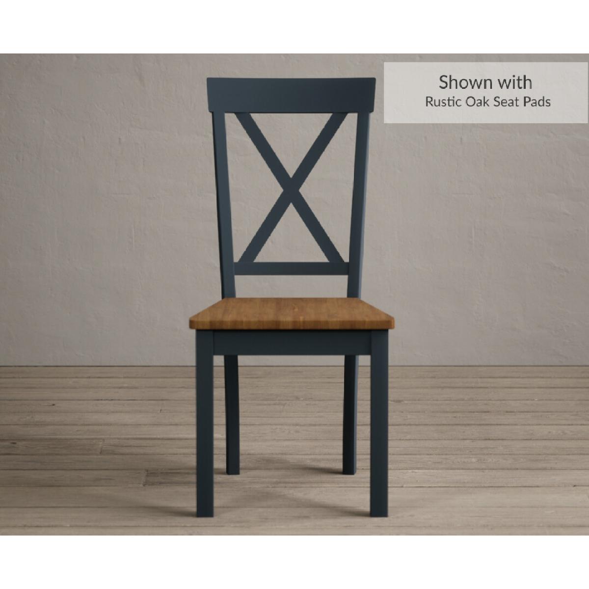 Hertford 120cm Oak and Dark Blue Painted Round Pedestal Table With 4 Rustic Hertford Chairs – image 5