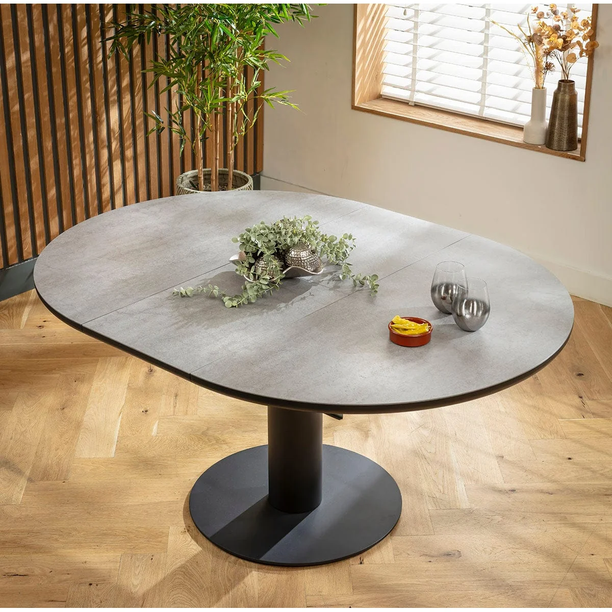 Contemporary Round Extendable Dining Table and Chairs 4 Seater Set Green & Grey Ceramic – image 5