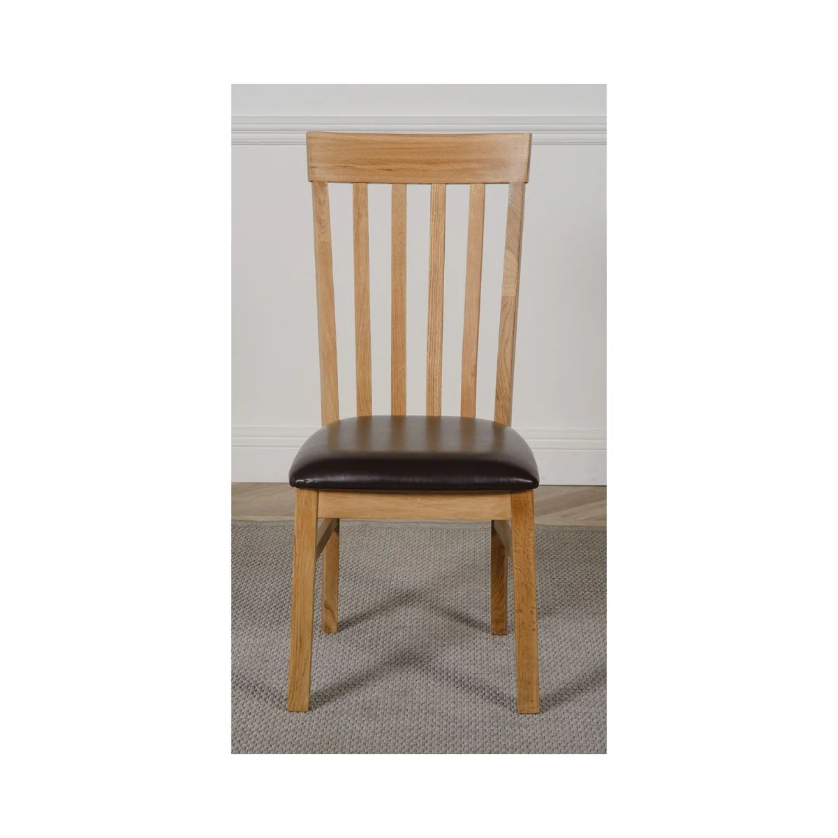 Oregon Round Oak Dining Table and 4 Harvard Chairs - Brown – image 2