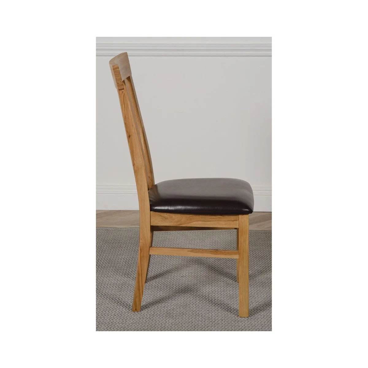Oregon Round Oak Dining Table and 4 Harvard Chairs - Brown – image 4