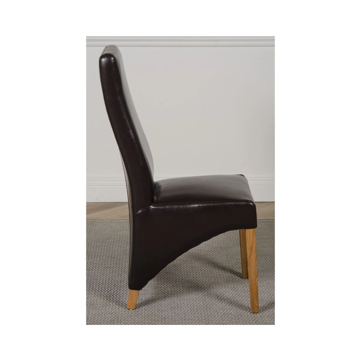 Hampton 120-160cm Oak Extending Dining Table and 6 Lola Leather Chairs - Black – image 20