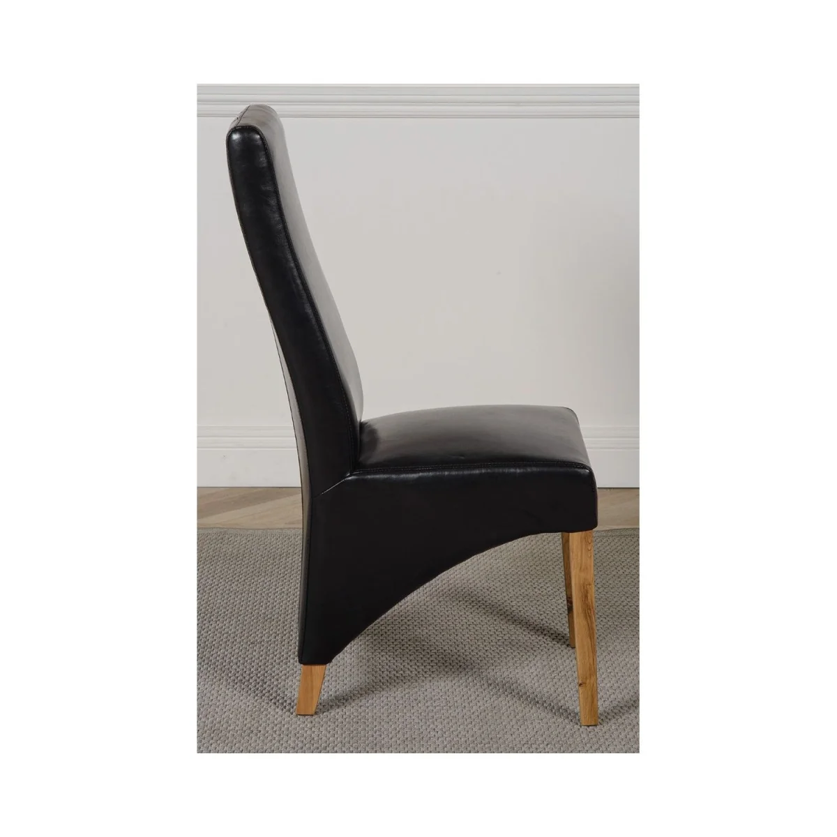 Hampton 120-160cm Oak Extending Dining Table and 6 Lola Leather Chairs - Black – image 32
