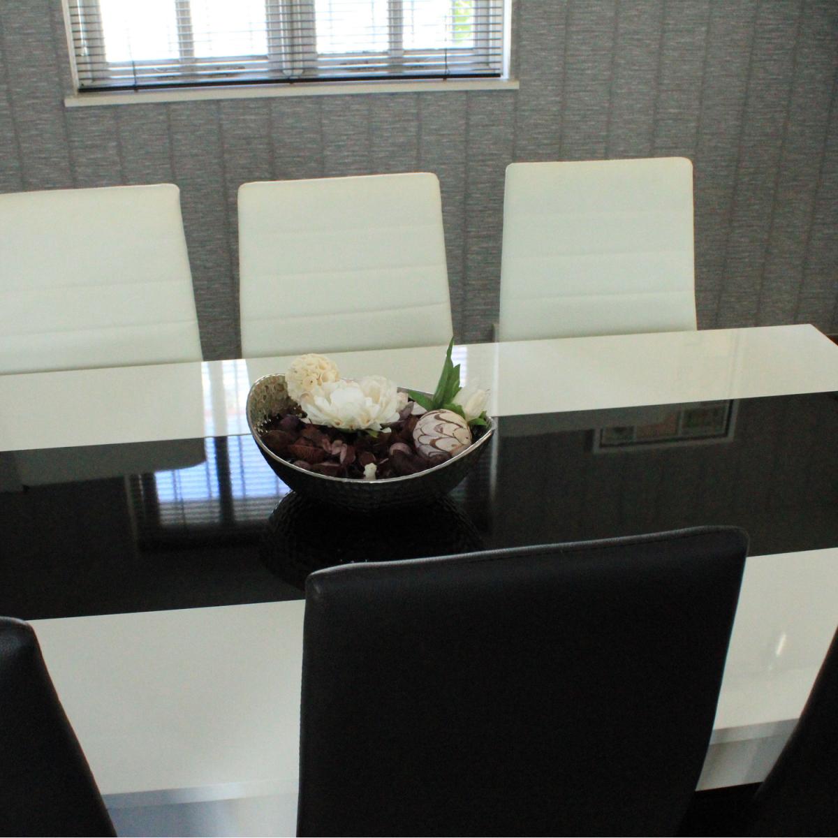 Modern White and Black Dining Table with 6 Mixed Chairs - Black & White – image 10