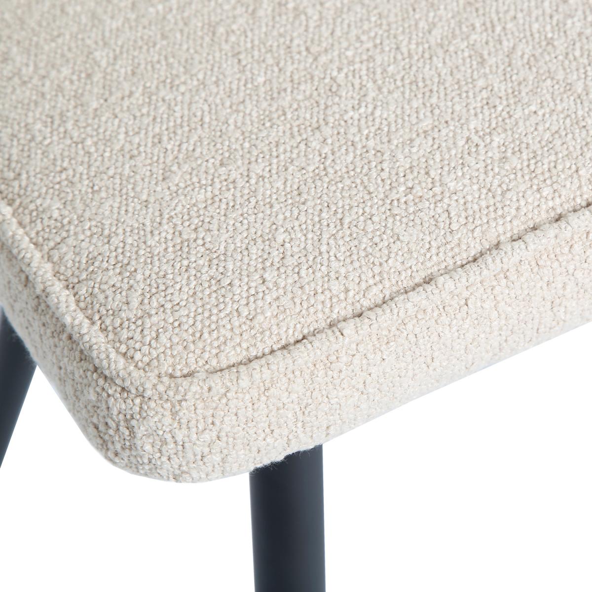 Oak Table with 4 Thetis Boucle Chairs - Boucle Beige – image 5