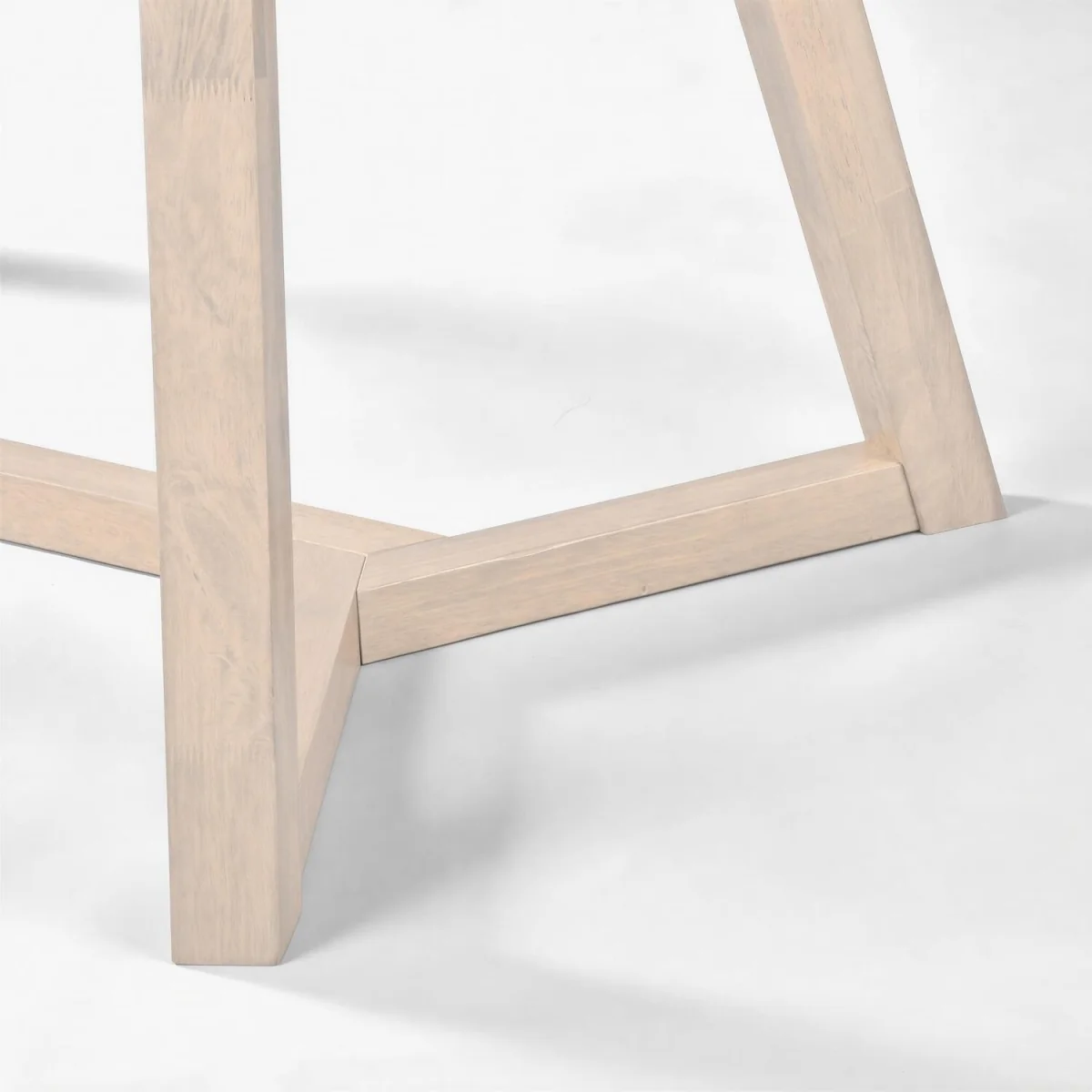 Lulworth Whitewashed Wood Dining Table 4 Lynton Chairs - Light Grey – image 6