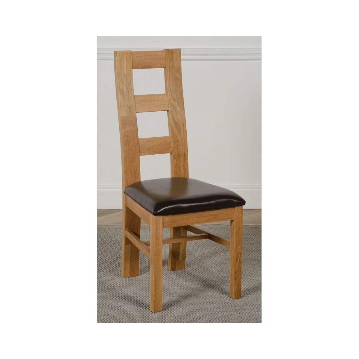 Hampton 120-160cm Oak Extending Dining Table and 4 Yale Chairs - Brown – image 8
