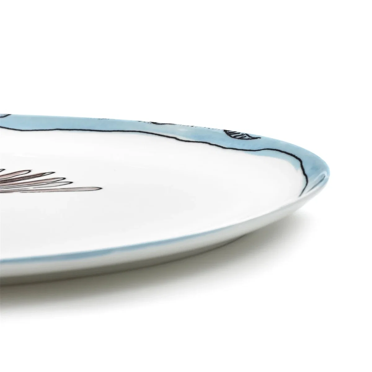 Serax X Marni Camelia Aubergine Midnight Flowers Oval Plate - Small – image 4