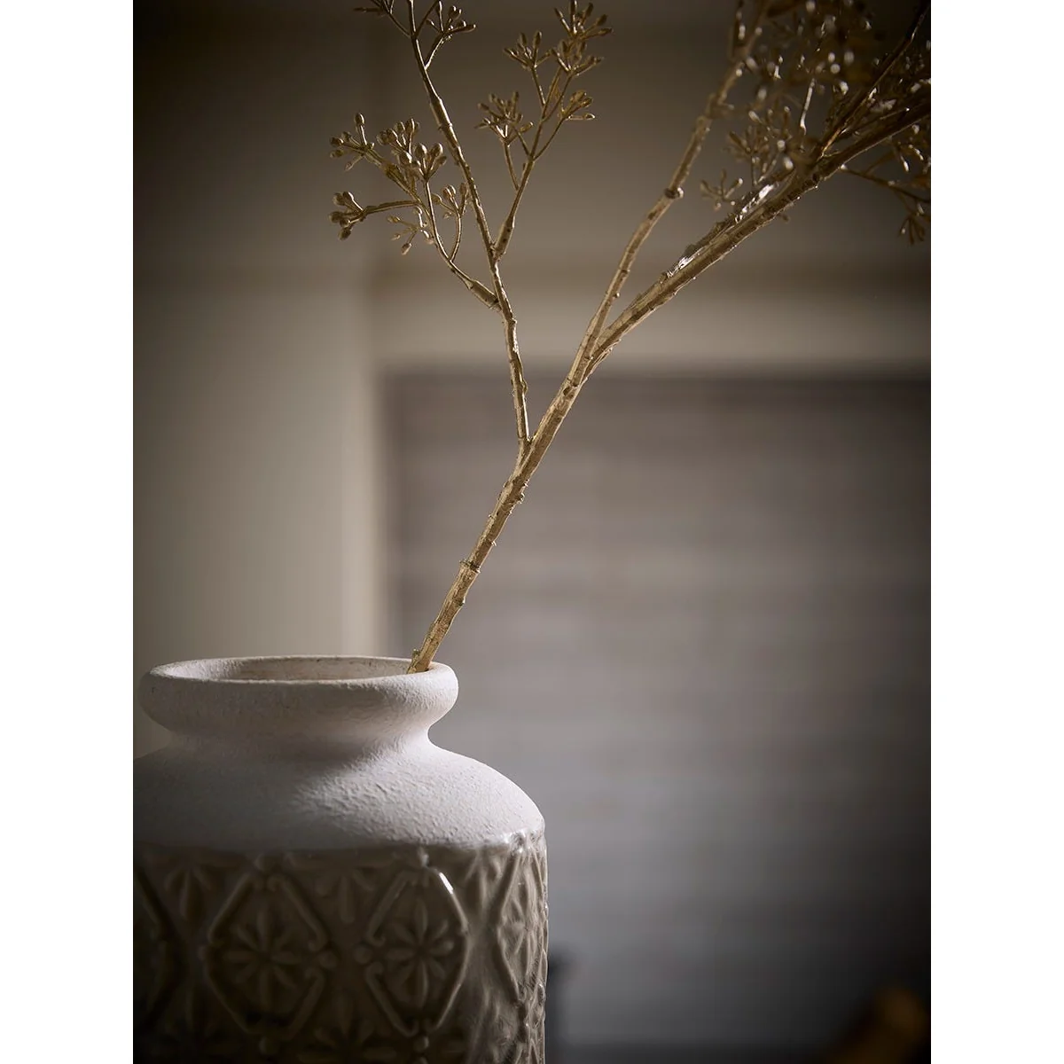 Winter Gold Eucalyptus Spray – image 3
