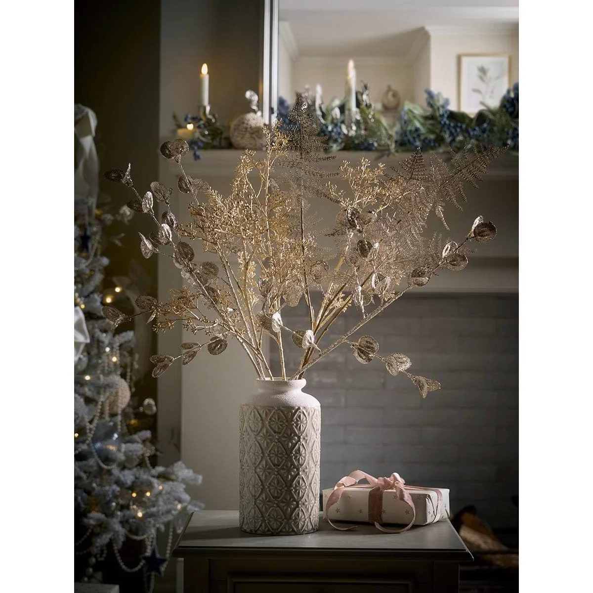 Winter Gold Eucalyptus Spray – image 4