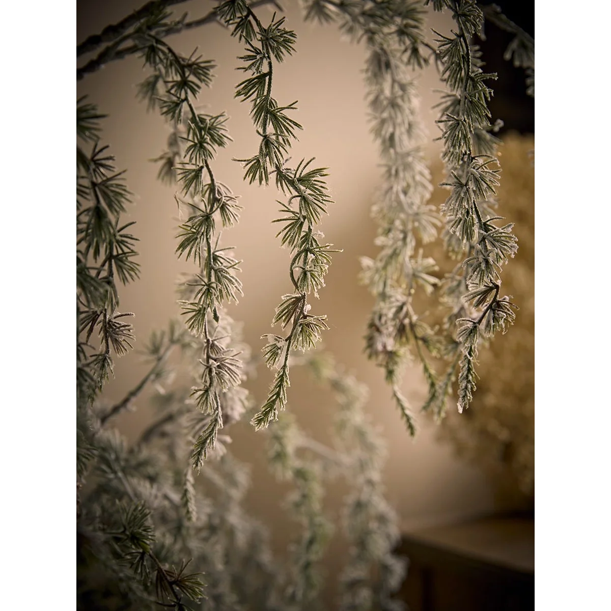 Frosted Woodland Pine Cone Stem – image 3