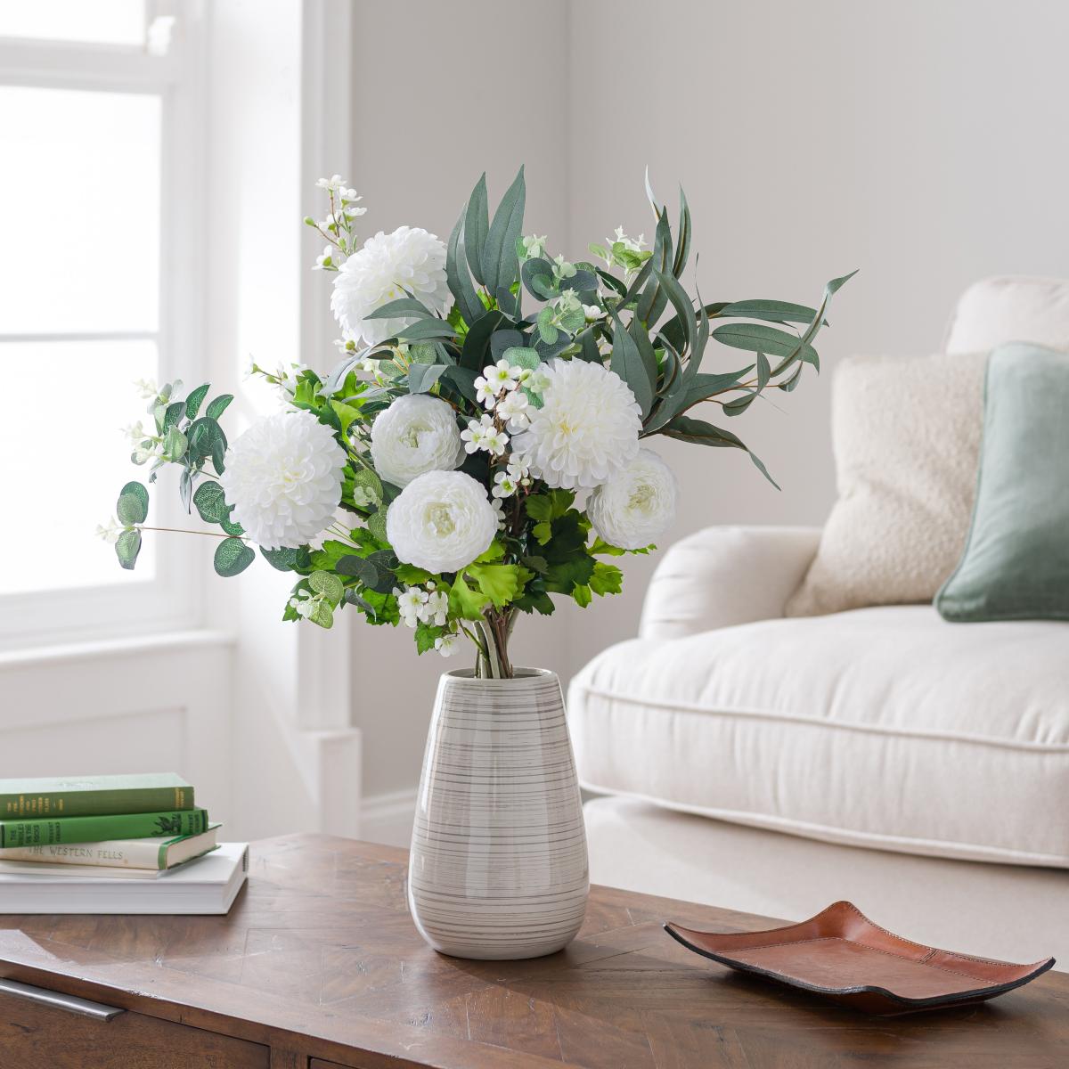 Artificial Spring Optimism White Bouquet – image 2