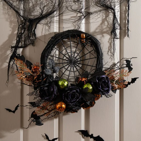 Spiderweb Wreath – image 1