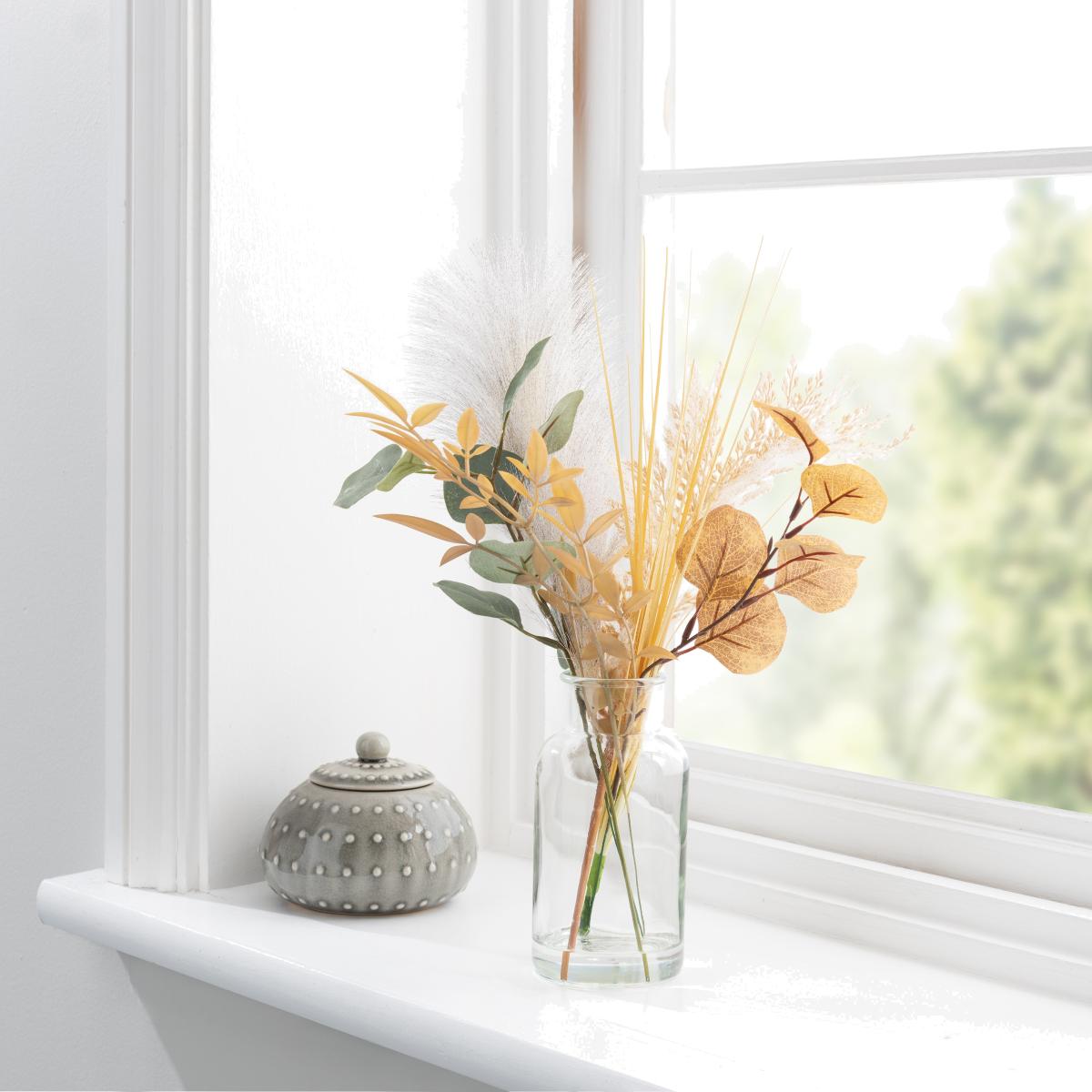 Artisan Dried Floral Arrangement Natural – image 1