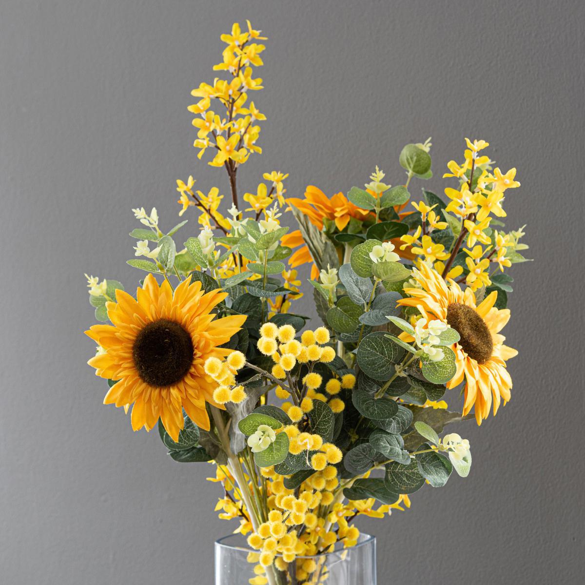 Florals Forever Ella Sunflower Luxury Bouquet Yellow 58cm Yellow and Green – image 2