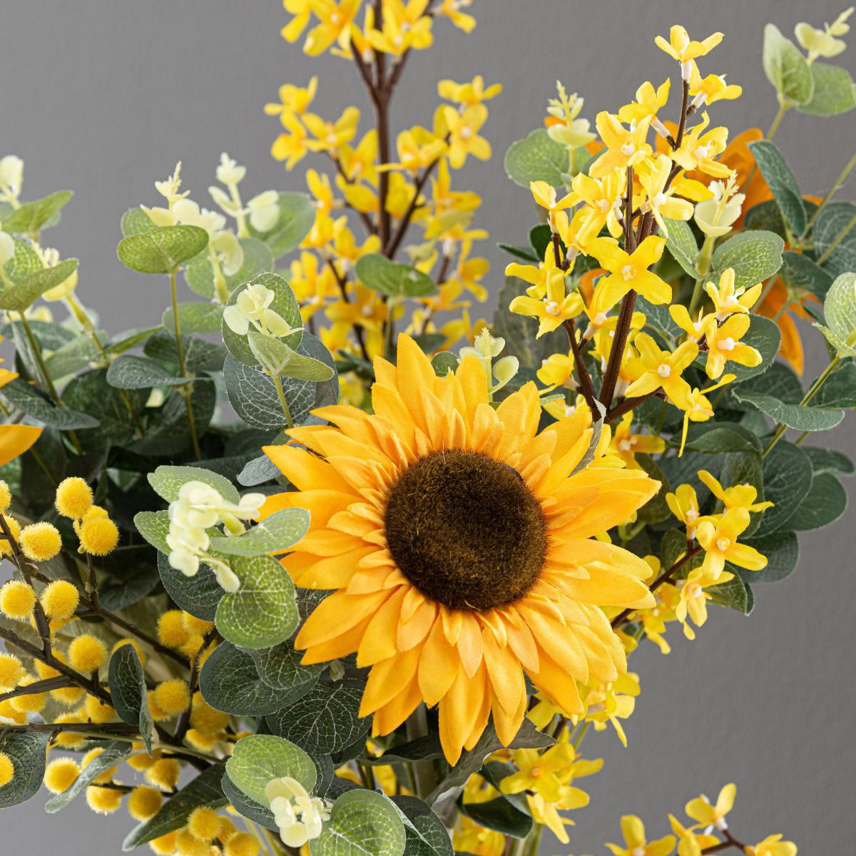Florals Forever Ella Sunflower Luxury Bouquet Yellow 58cm Yellow and Green – image 3