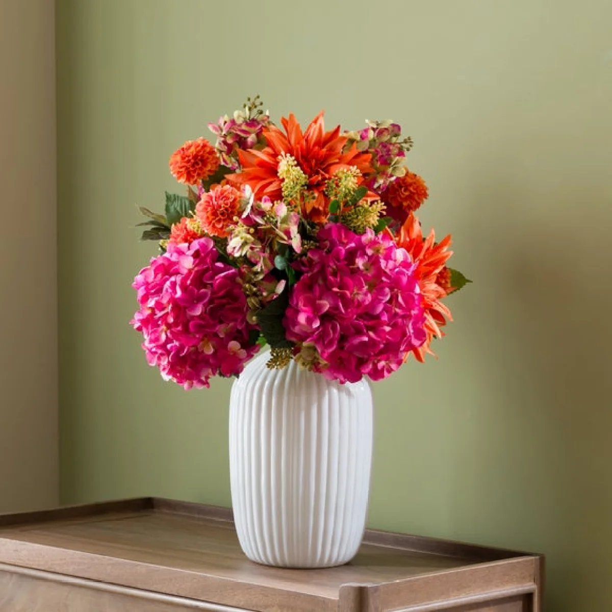 Artificial Amber Bright Hydrangea & Dahlia Bouquet – image 4