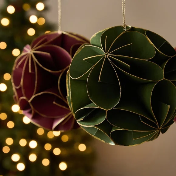 Set of 3 Hanging 15cm Paper Flower Balls – image 2