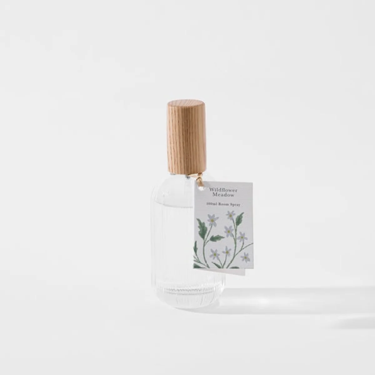 English Garden Wildflower Meadow Room Spray – image 5