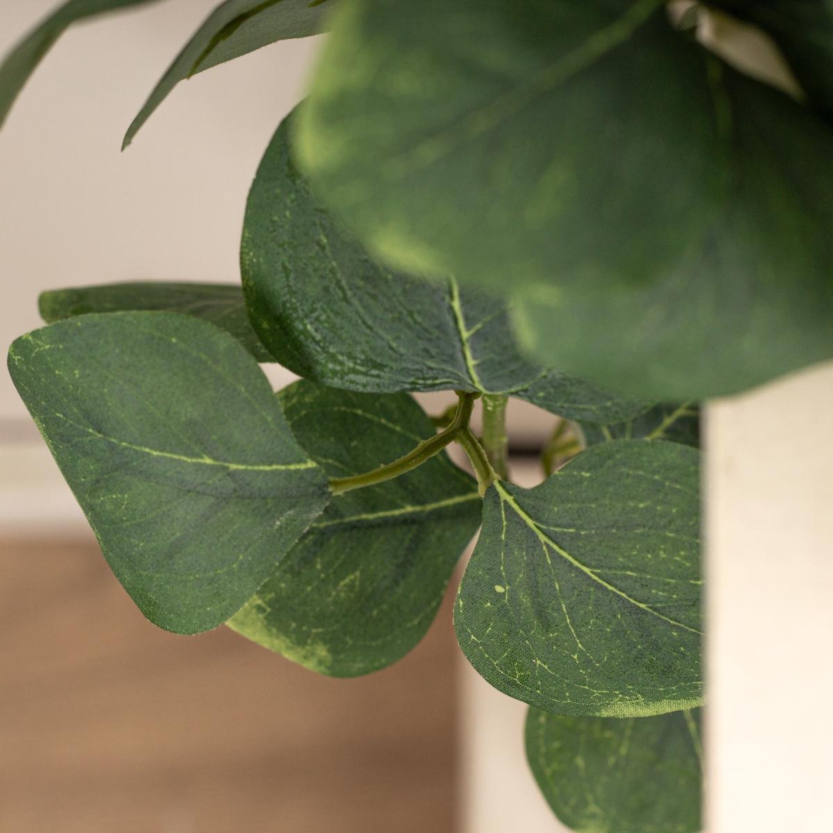 Set of 2 Artificial Eucalyptus Garlands Green – image 2