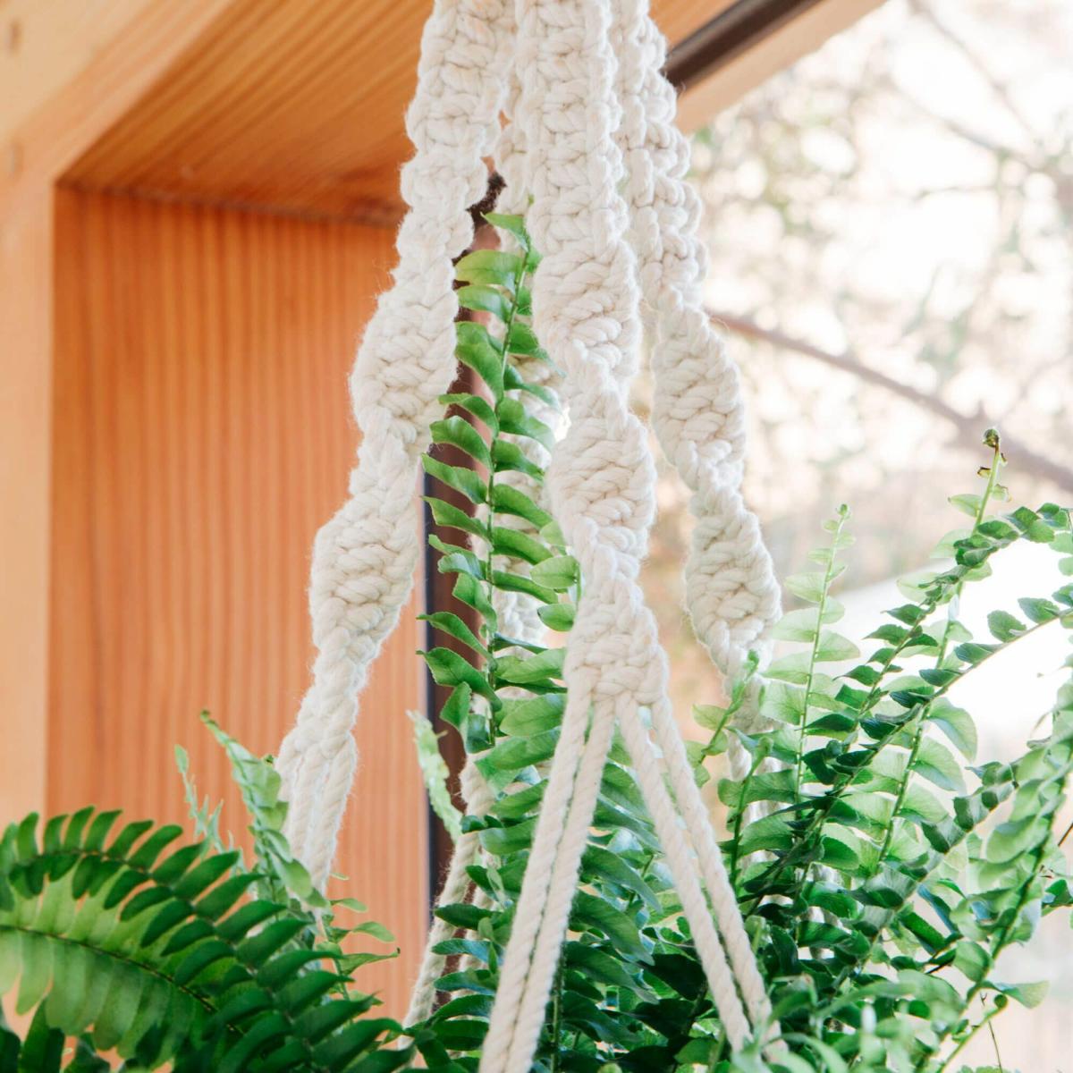 Macramé Terracotta Plant Pot – image 2