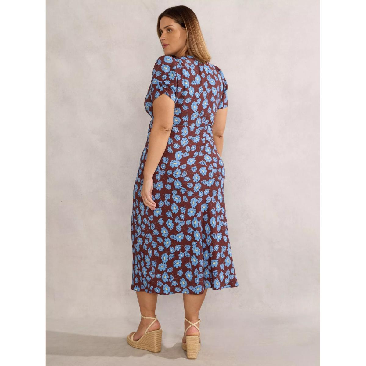 Live Unlimited Curve Flowers Midi Dress, Brown – image 4