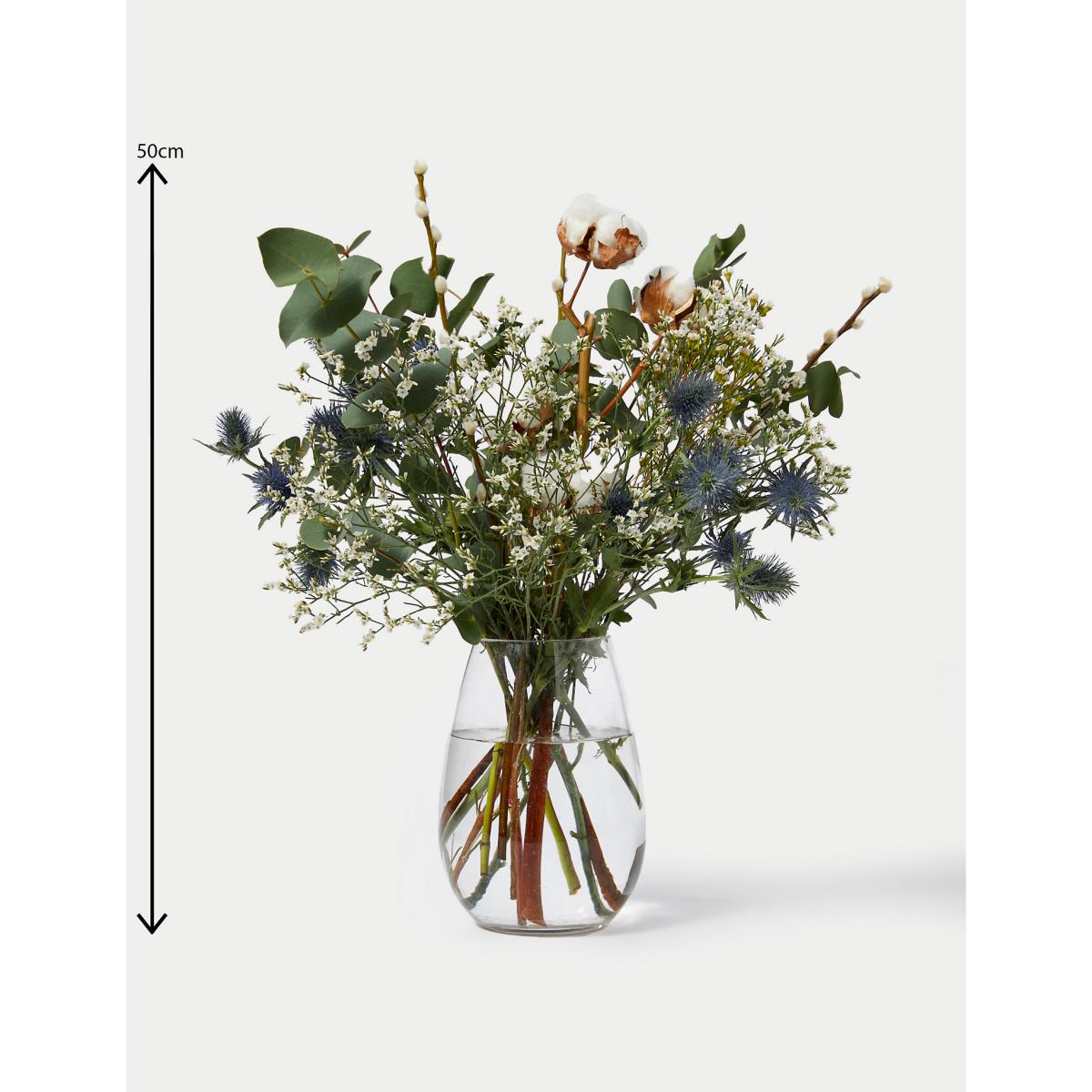 M&S Dry Your Own Winter Bouquet (Delivery from 29th November 2023) – image 5